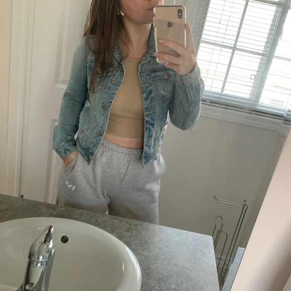 Hollister Denim Jacket - Picture 5 of 6